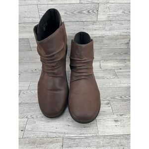 Clarks Women's Brown Ruched Ankle Boots Comfort Slip On Size 12